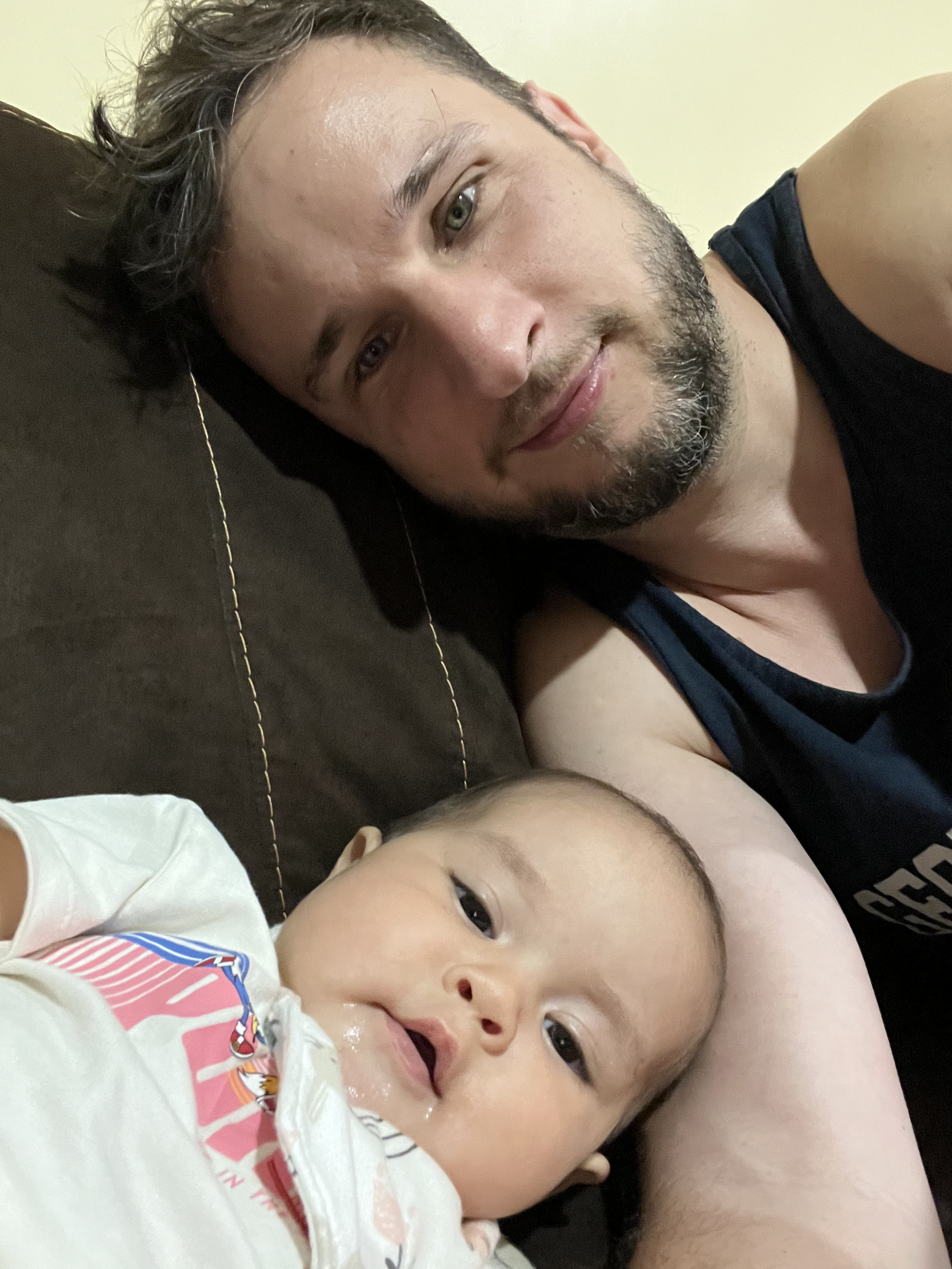 The author with his daughter Chris Dempewolf and his daughter on the sofa.